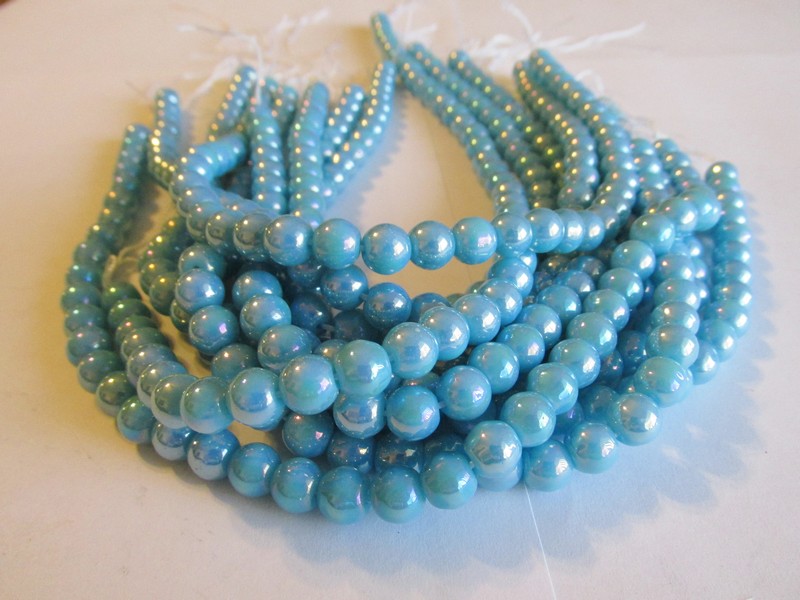 (image for) Blue pearlized round beads #1082